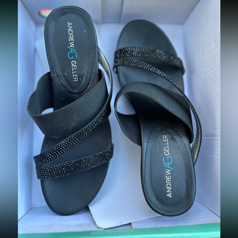 ANDREW GELLER SZ.7.5 M BLACK WIDE-STRAP SANDALS